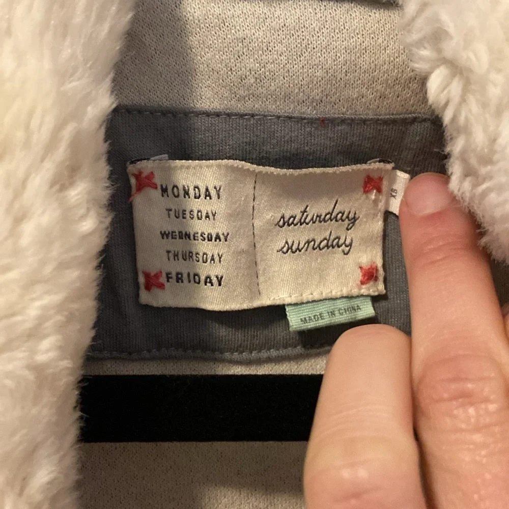 Anthropologie Faux fur trim cotton blazer with chevron print